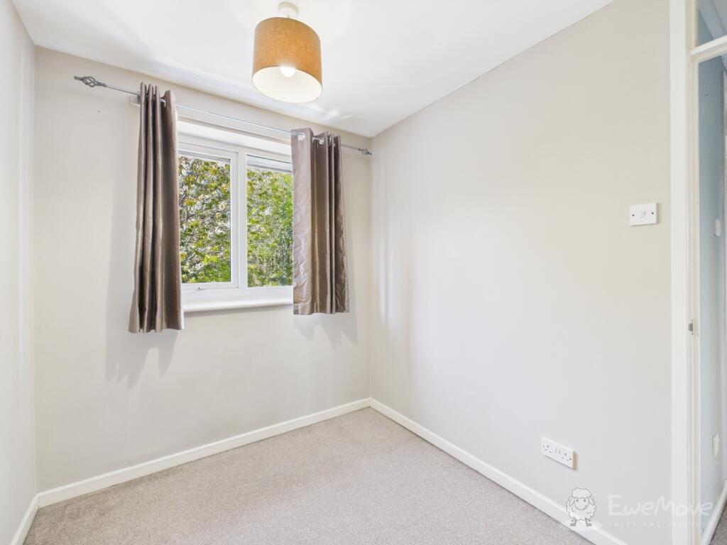 Bedroom 2 - EweMove Cheadle Hulme and Wilmslow