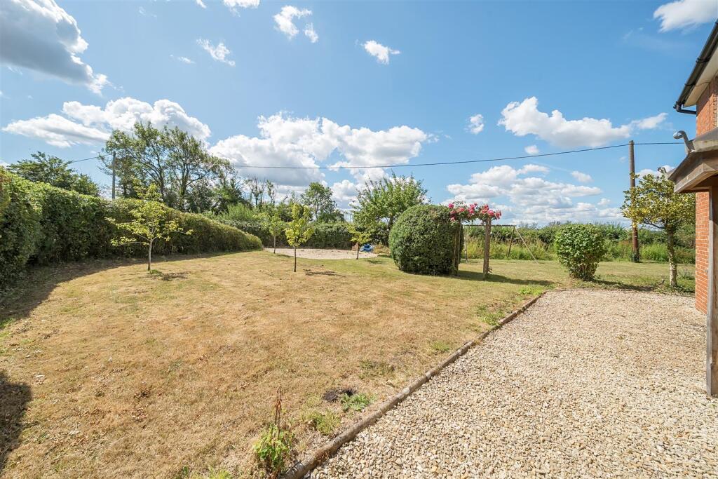 Front Garden to Parking