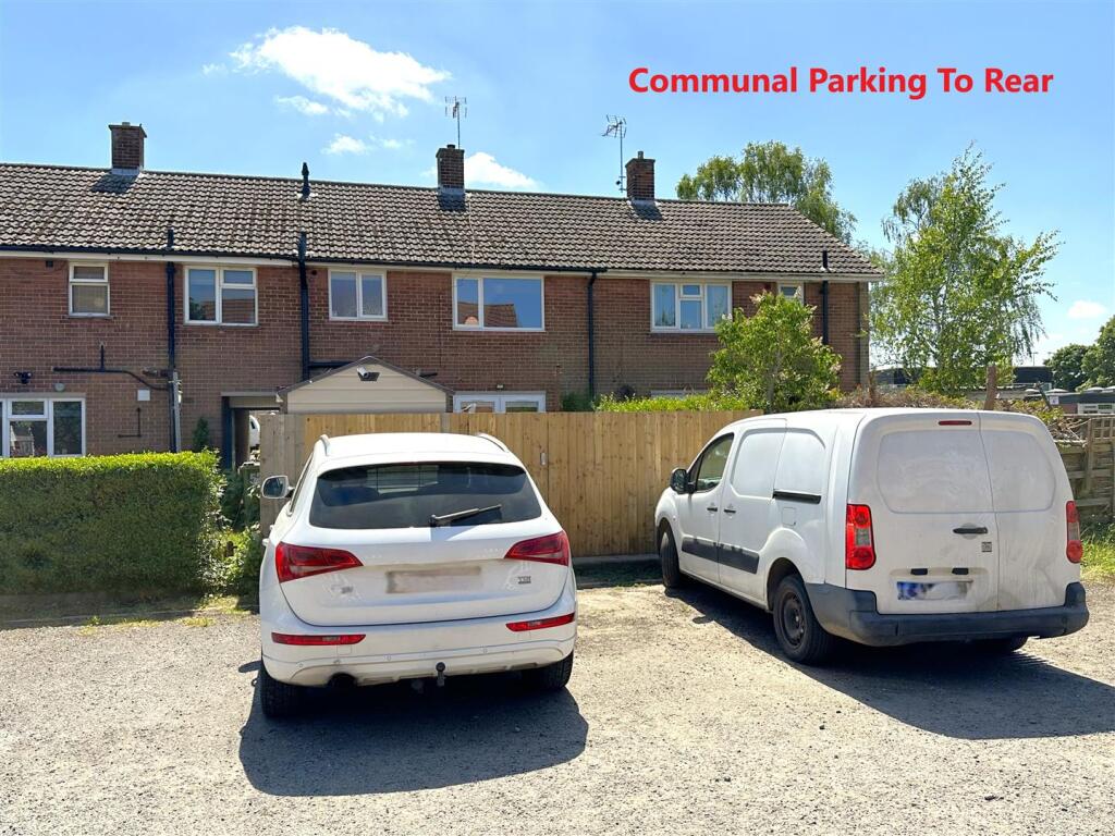 Communal Parking At Rear 966