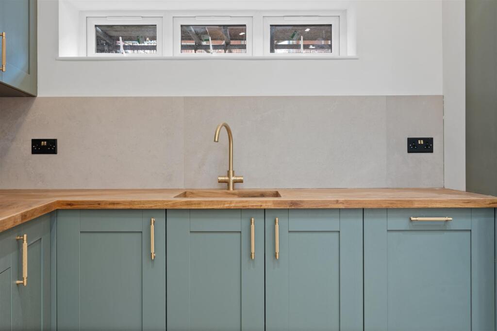 2TownhouseWeb05.jpg