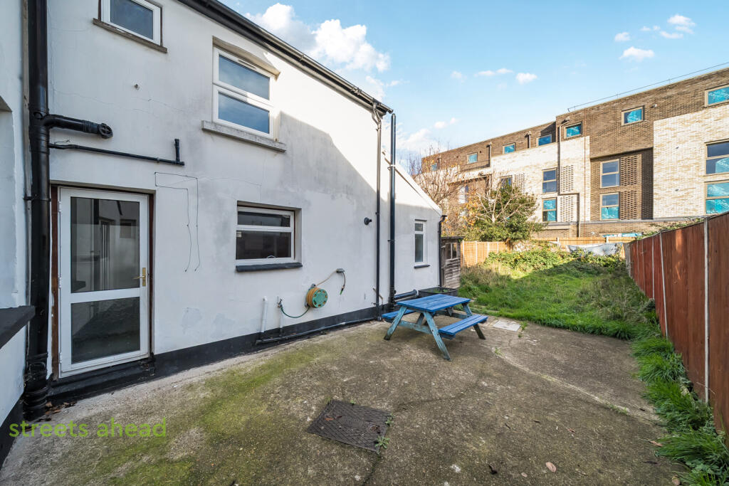 7439aed2-0b63-49c...