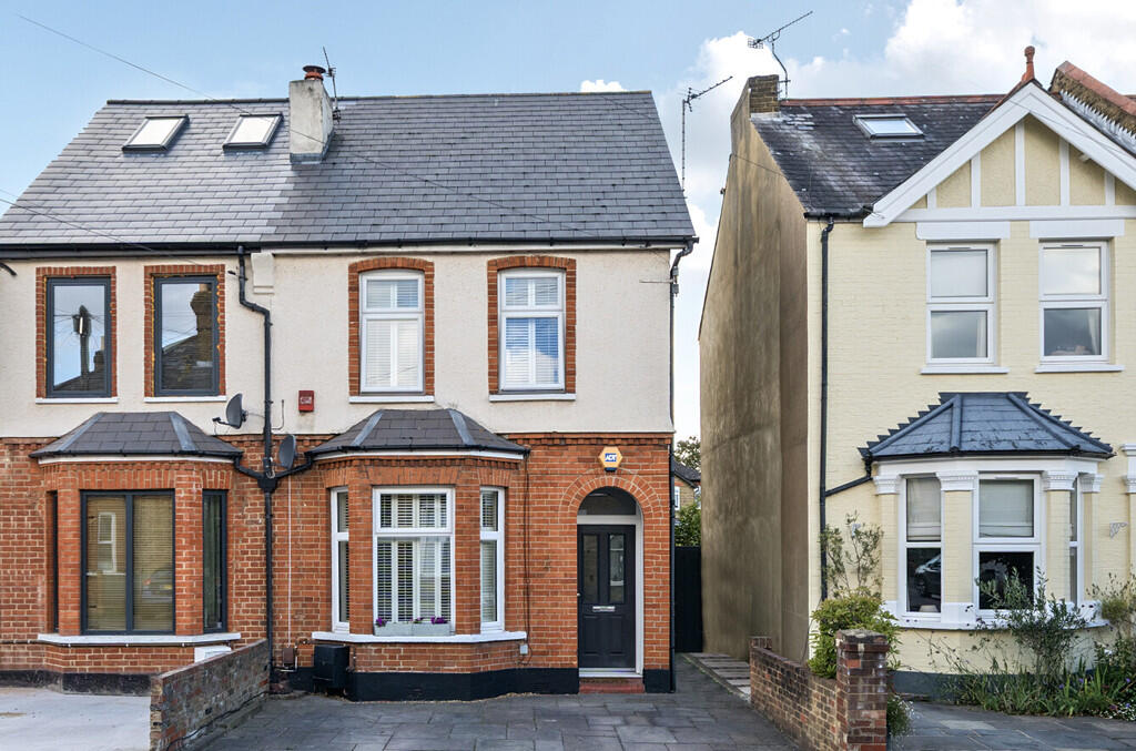 -68d39d7fcfa21-l-...