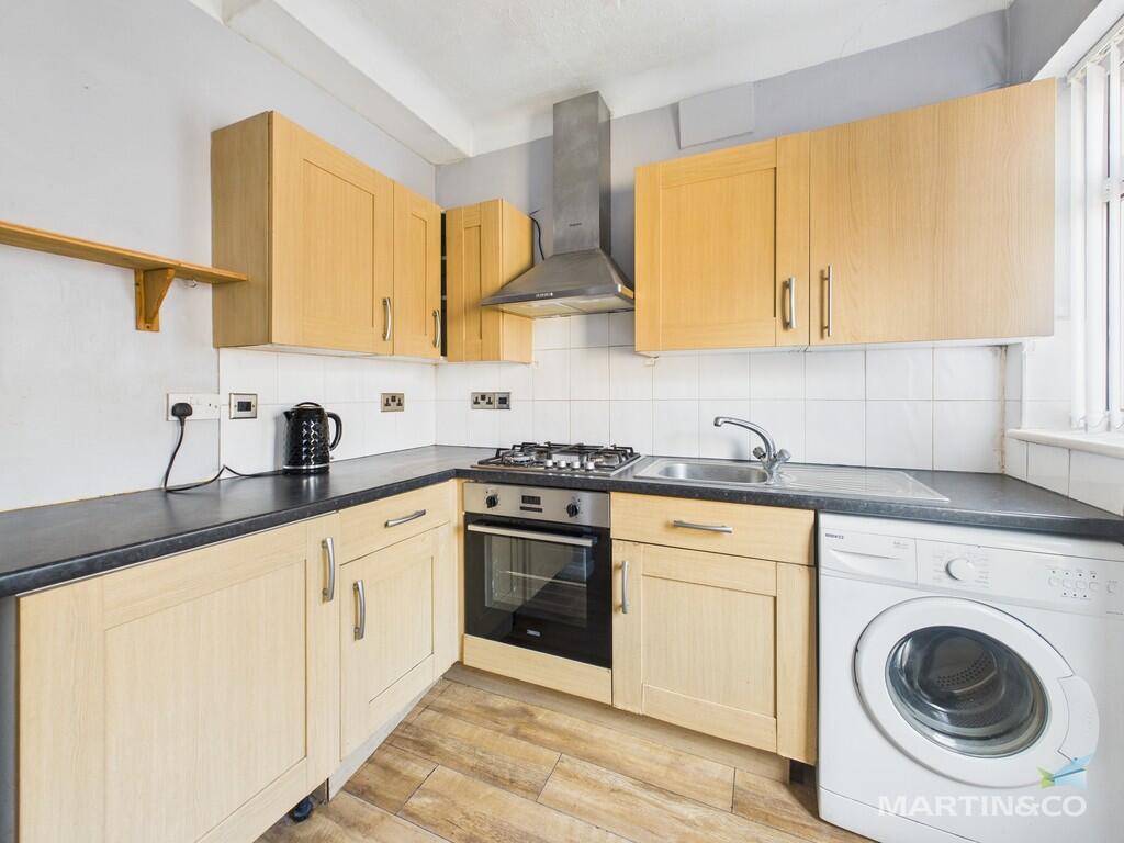 CAM03111G0-PR0372...