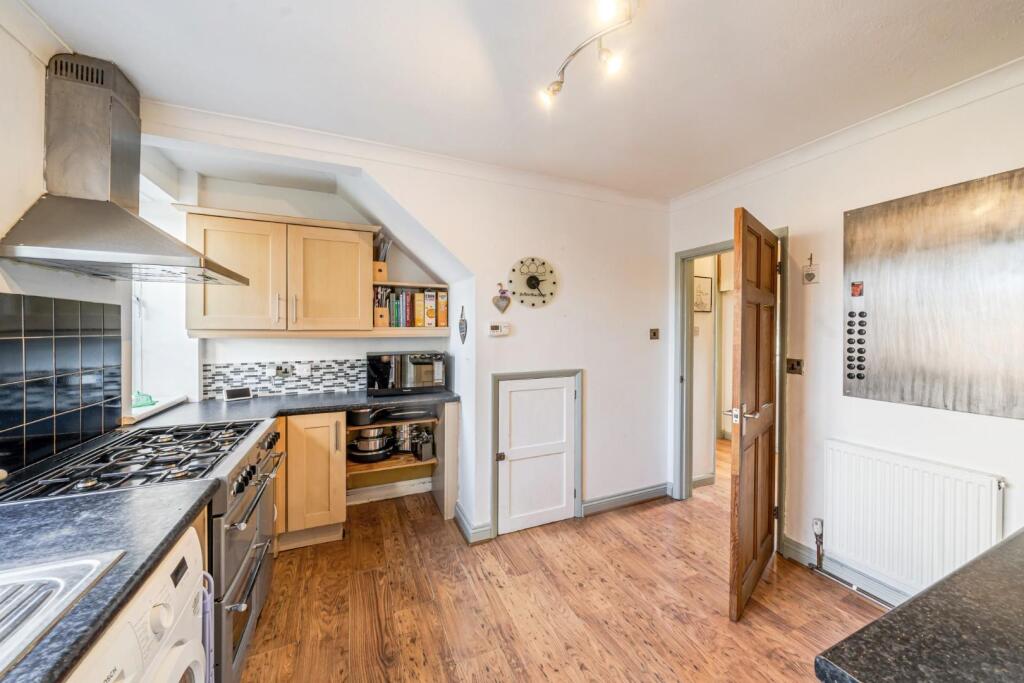 2nd view KITCHEN.jpg