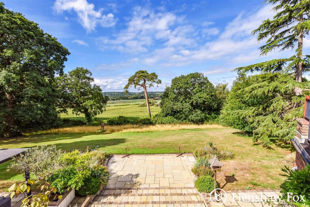 Ph2_6123185 - Copy.jpg