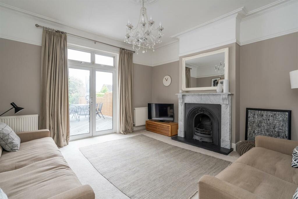 89 Richmond Road, Solihull, B92 7RR_17.jpg
