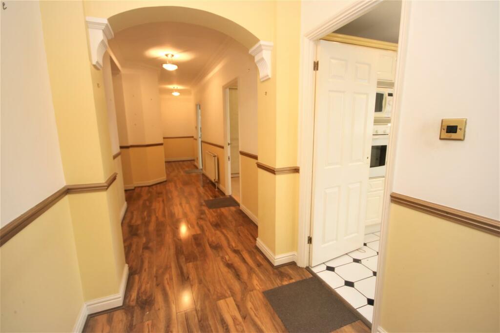 ENTRANCE HALL: PIC. 1