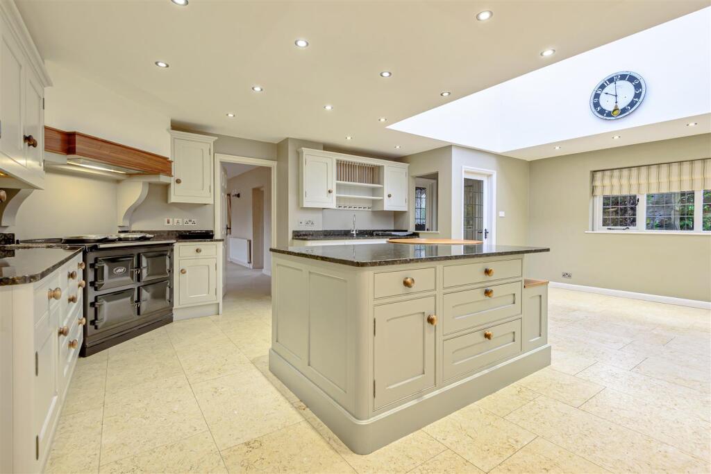 Kitchen.jpg