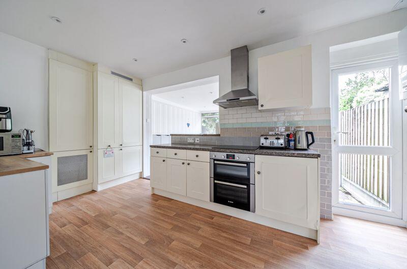 Kitchen angle 5