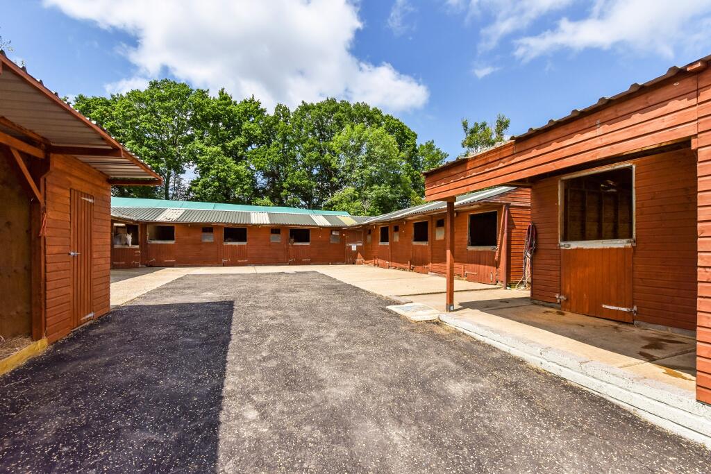 Stable Yard
