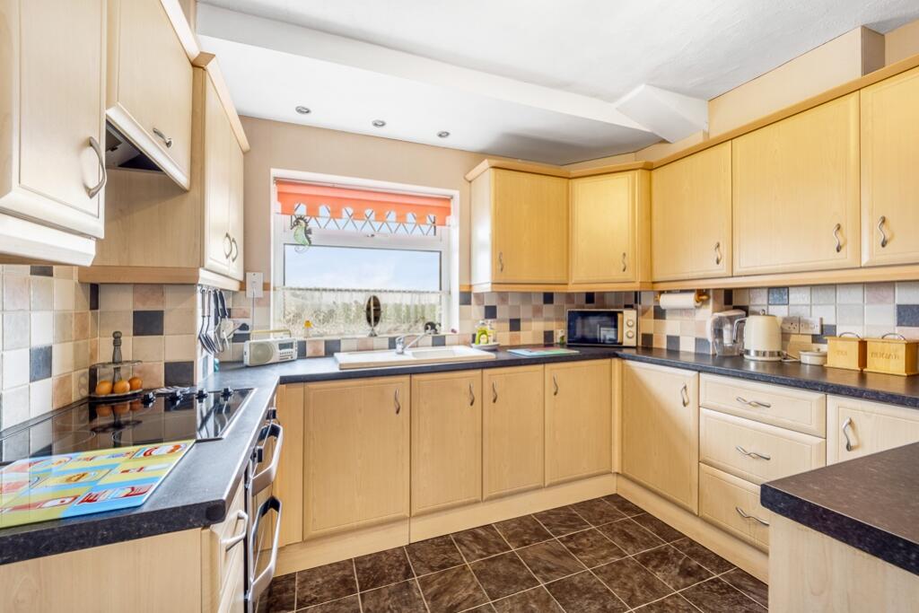 238 Broadgate (Weston)-22