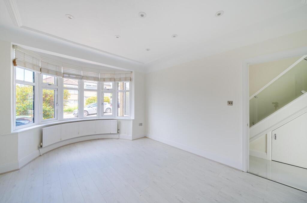 Davidson Frost-Wellings, DFW, Woodcroft Avenue, Li