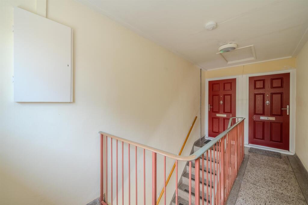 5 Calcot House-13.jpg