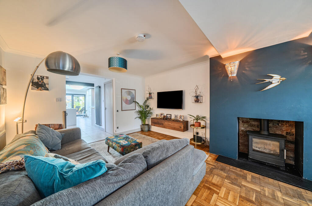 1360772-11-68da52...