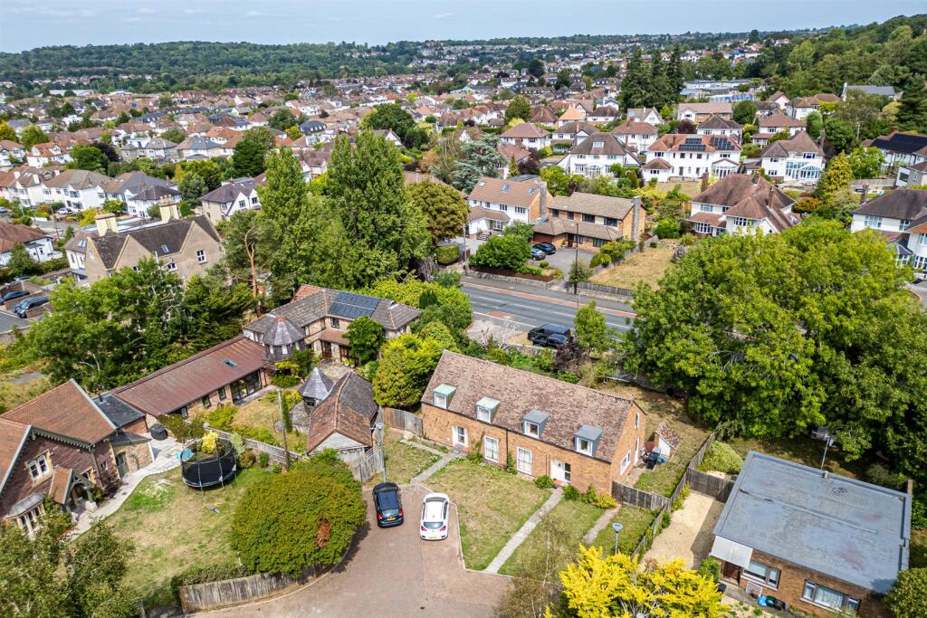 3 Home Farm, Shaplands, Stoke Bishop, Bristol BS9 