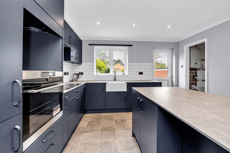 Kitchen/Breakfast Room