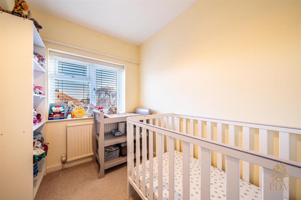 2 Arundel Drive Bramcote NG9 3FX