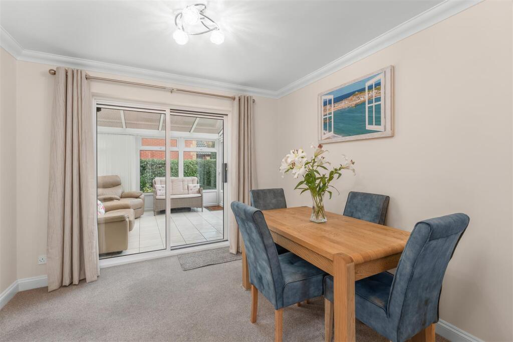 72 Coopers Gate, Banbury-7.jpg