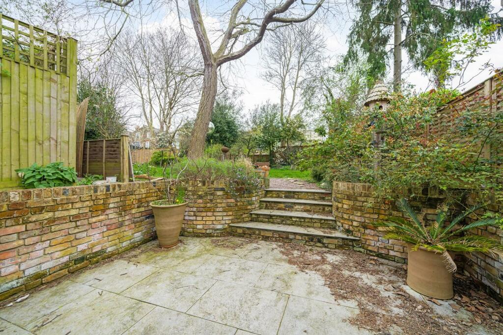 Garden Patio.jpg