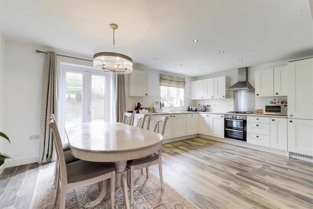 Kitchen Diner