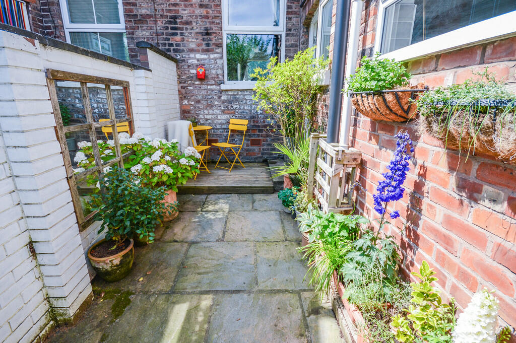Rear Patio Garden...