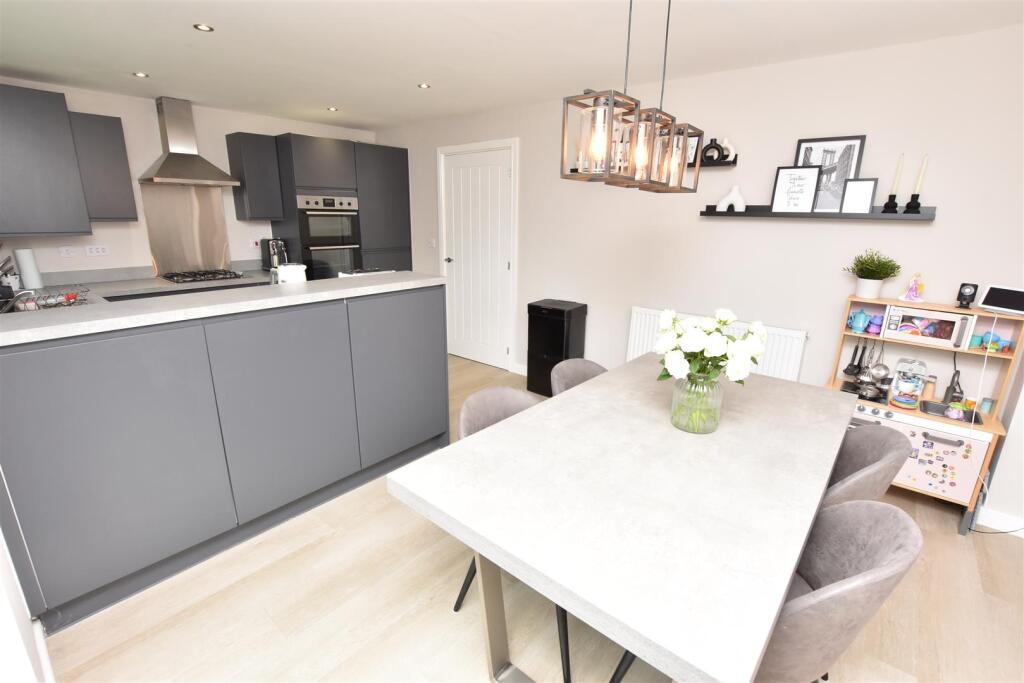 DSC_0765 - Copy (4).JPG