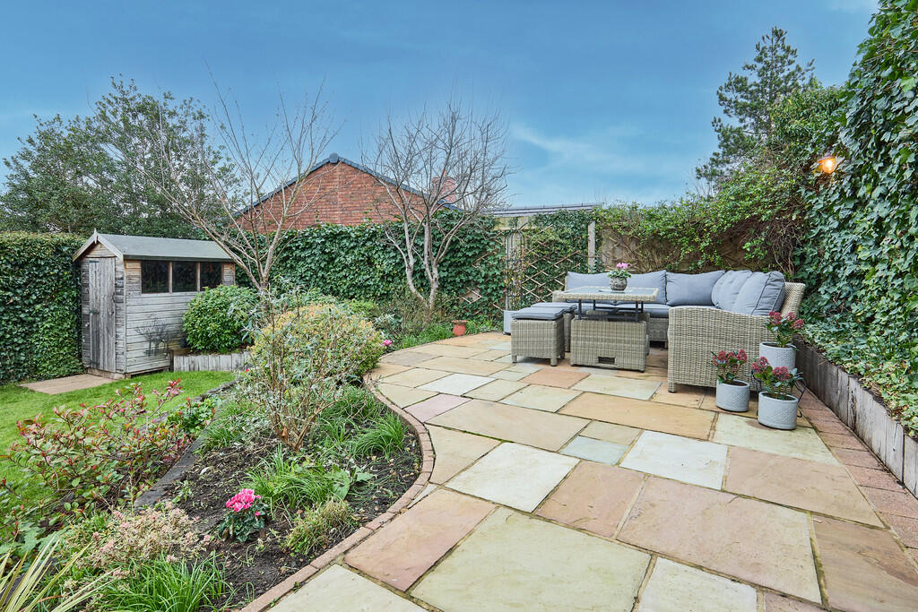 Edward Knight 202...