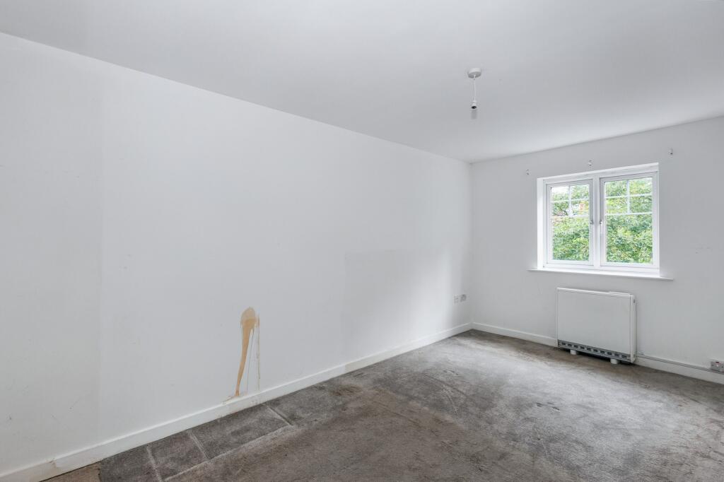 37 Clear Water Place, The Waterways, Oxford, OX2 7NL