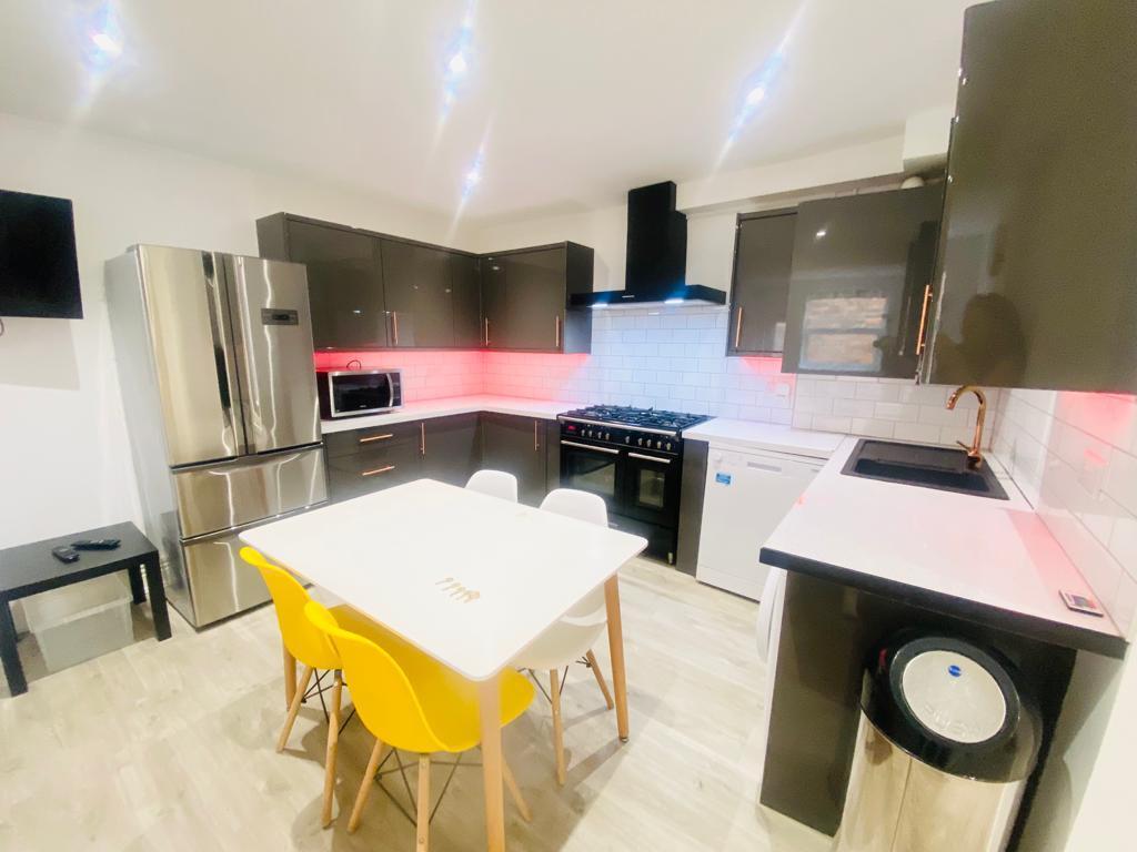 Kitchen/Living