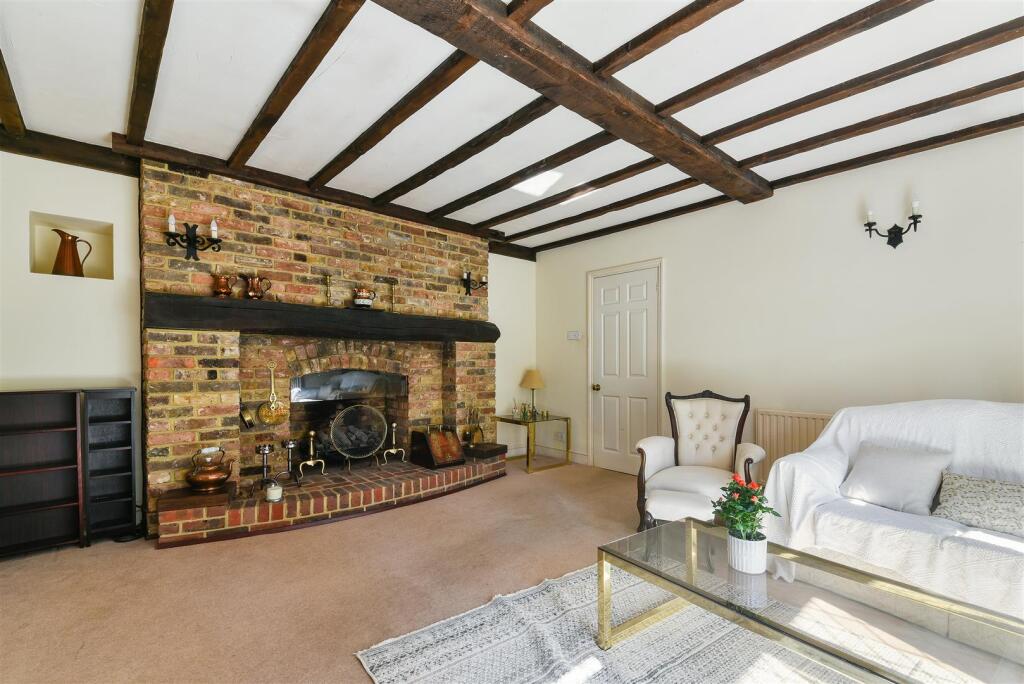 WILMOT WAY, THE SQUIRRELS- (10).jpg