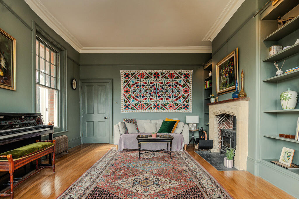 280962 - CLIENTSUPPLIED-HARPER010-EDIT-webres (...