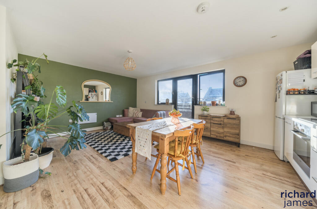 f64d777bc551446e8aeaaea0f4f06aa7