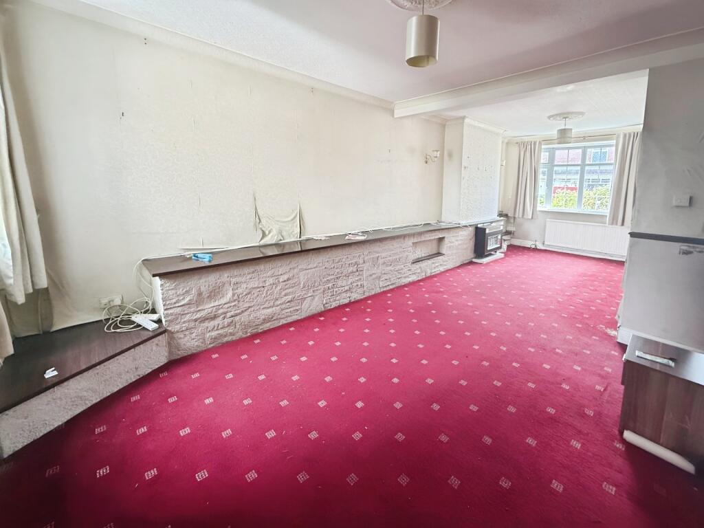 Living/Dining Room