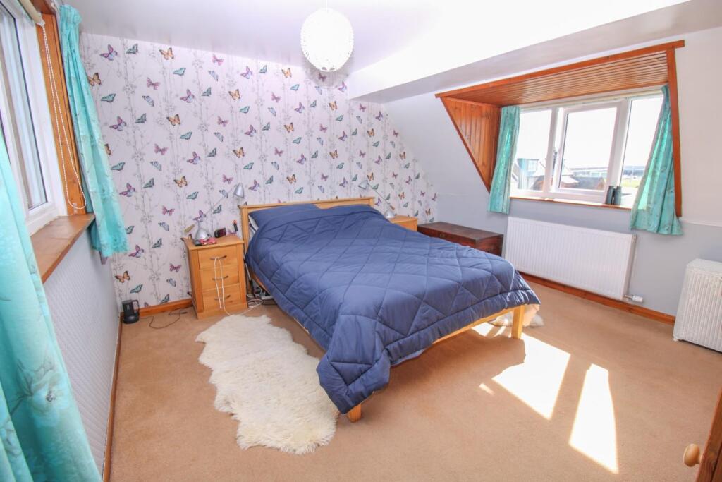 BEDROOM TWO (2)-2.jpg