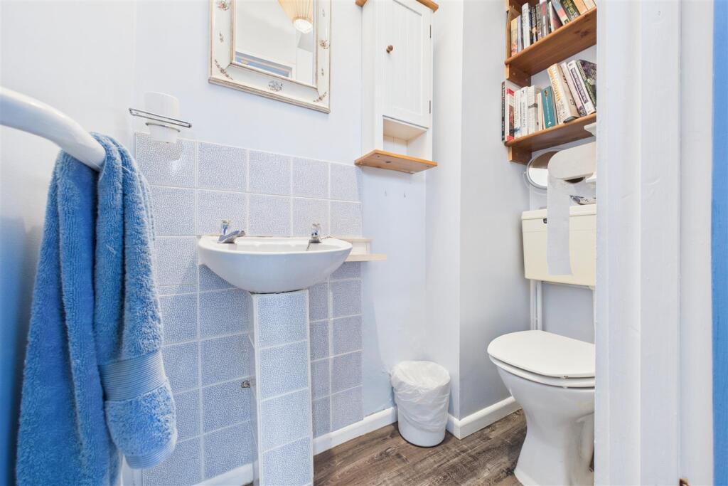 Garden Flat, 63 Newbridge Hill, Newbridge, Bath BA