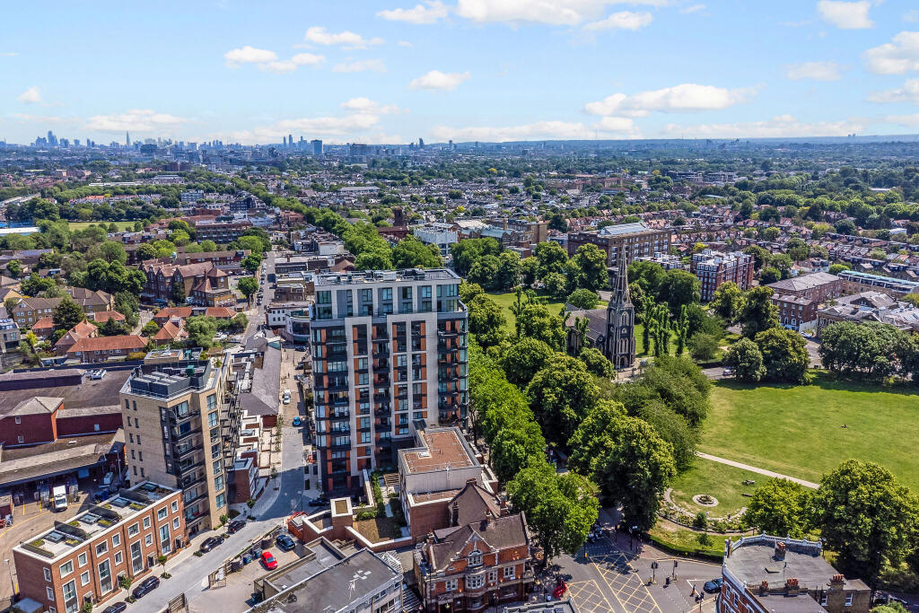 93440_Empire-House- (2)_low.jpg