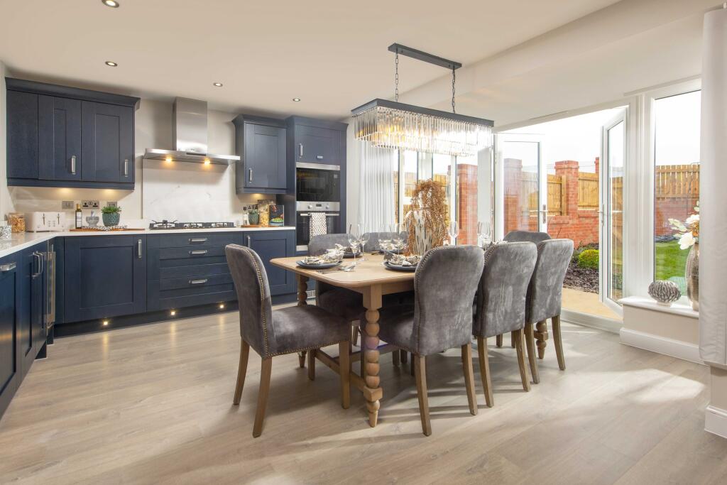 Berney Dining kitchen