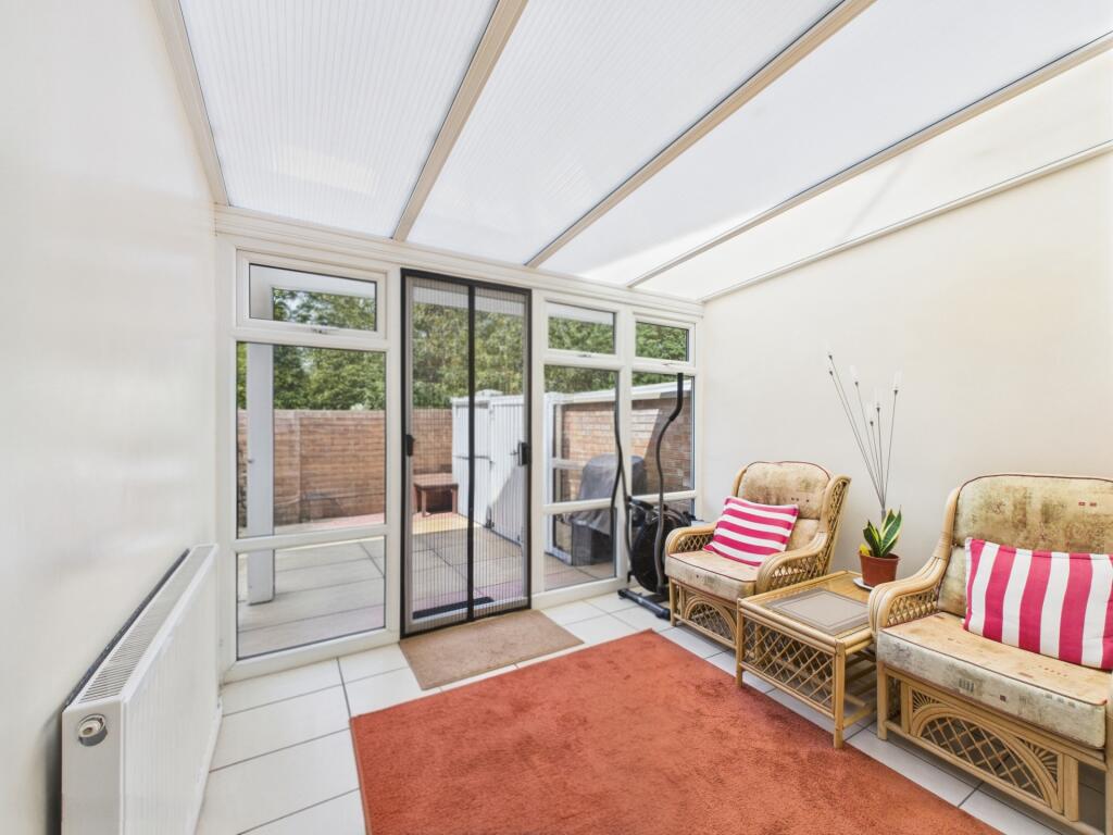 SUN ROOM