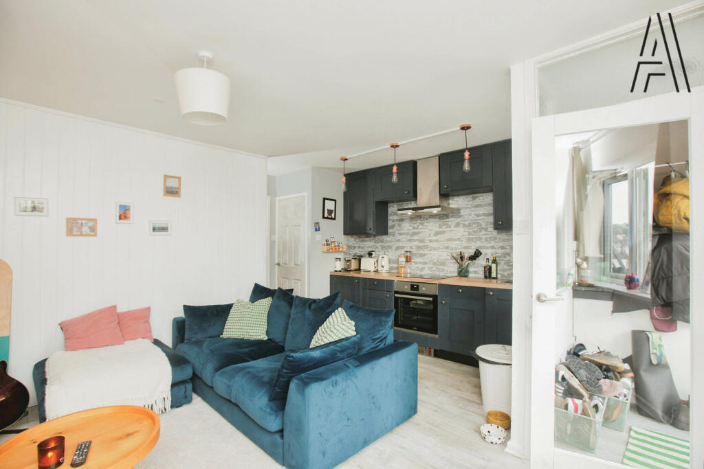 Open Plan Kitchen Living