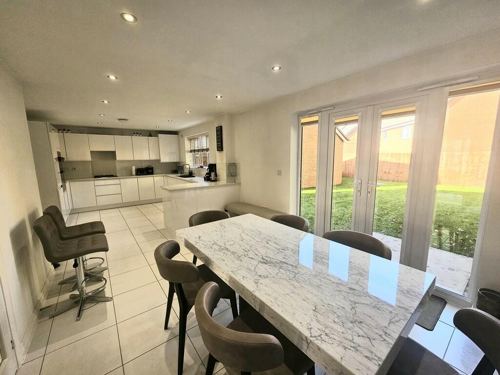 kitchen diner