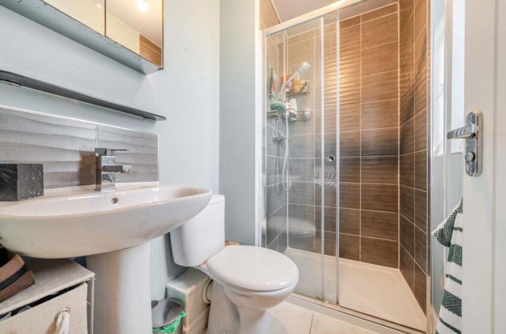 1374190-13-69036f2a9a716