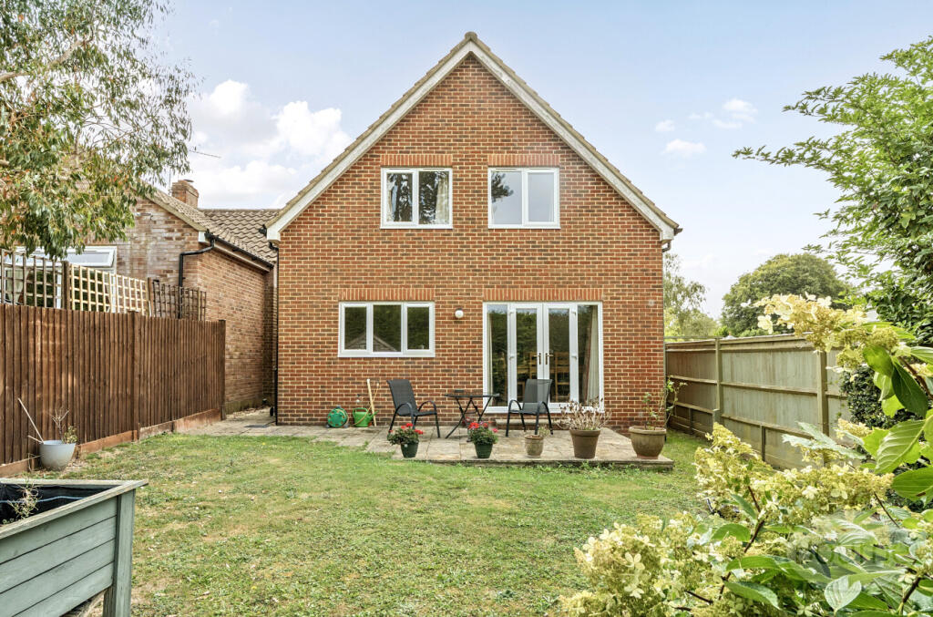 ab372229-f8bb-487...