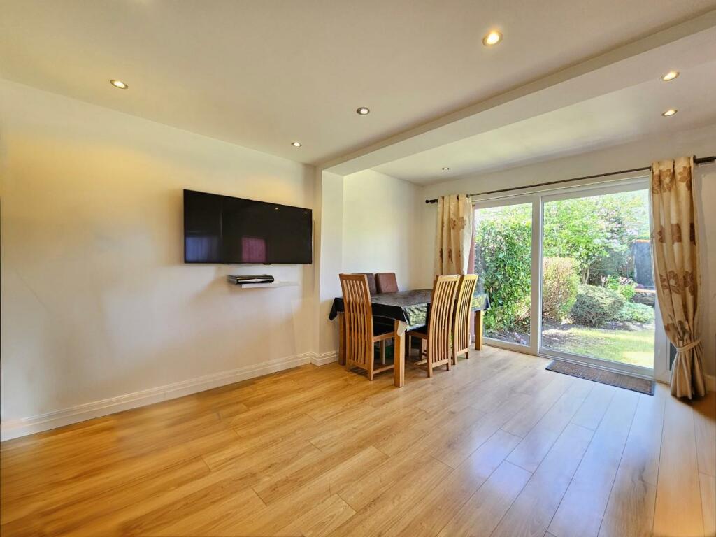 Living Dining Room