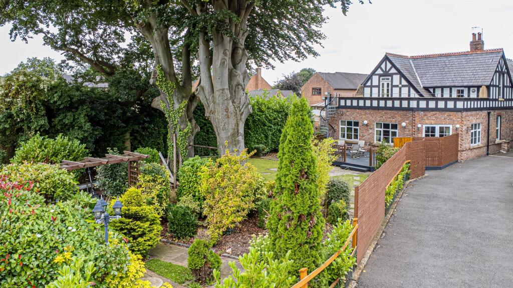 Elevated Garden View 23