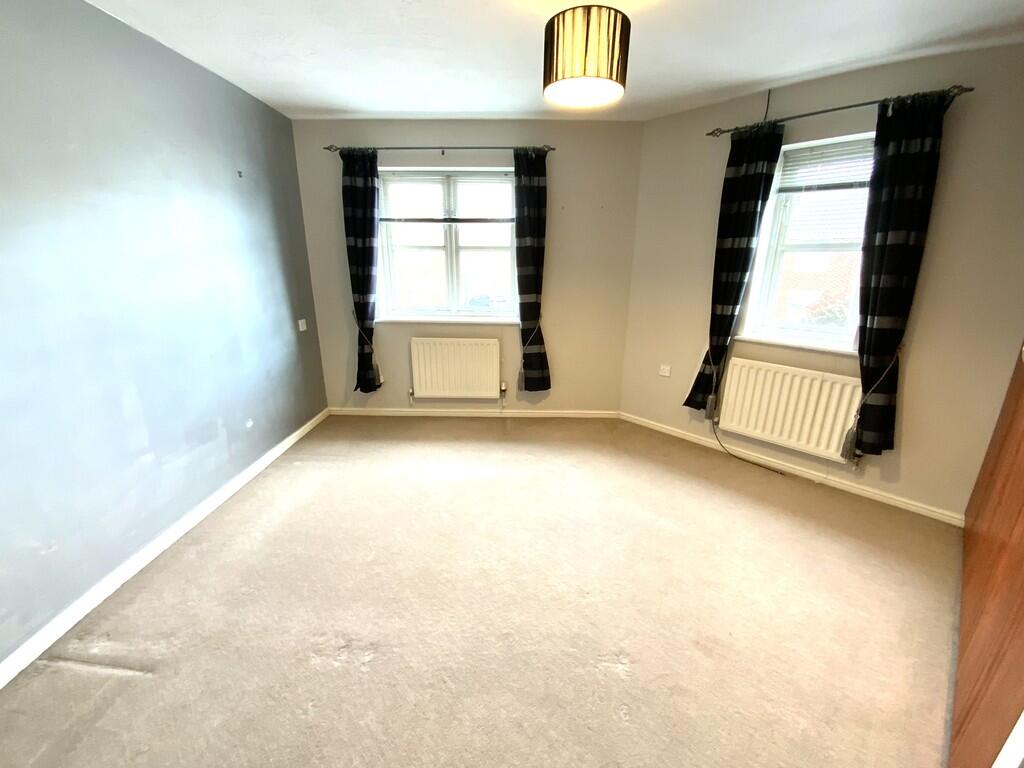 29 Chatterton bed...