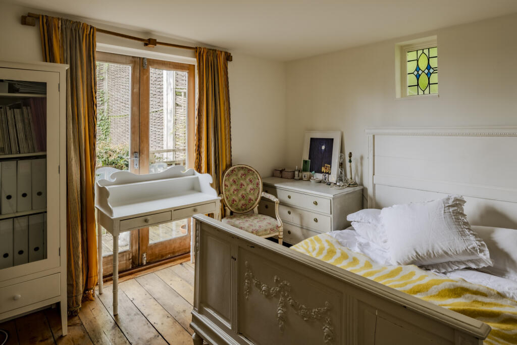 279582 - MH.hr-51.jpg