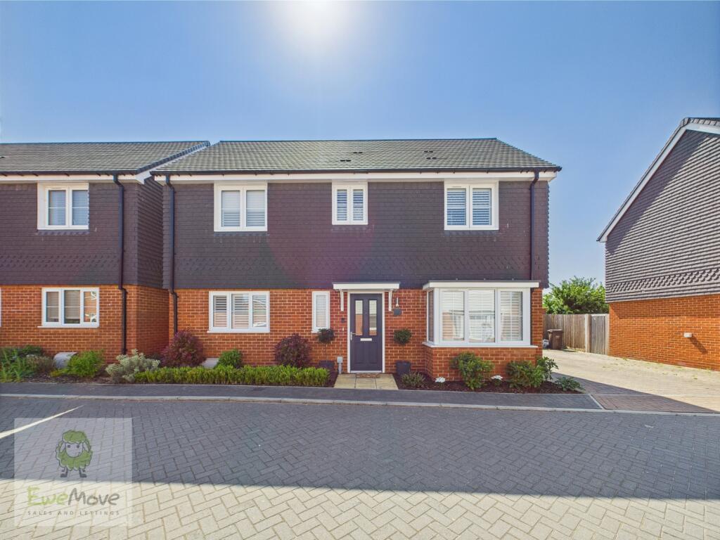 View Of The Front Of The Property