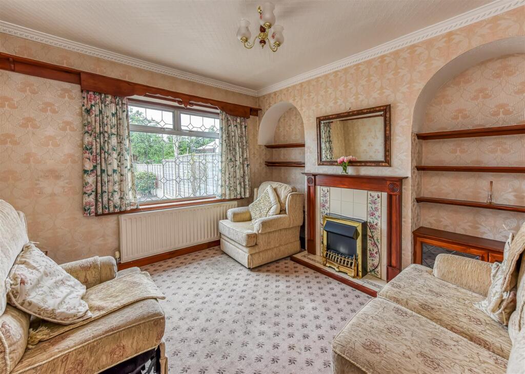 77 Wombourne Park-Sitting Room.jpg
