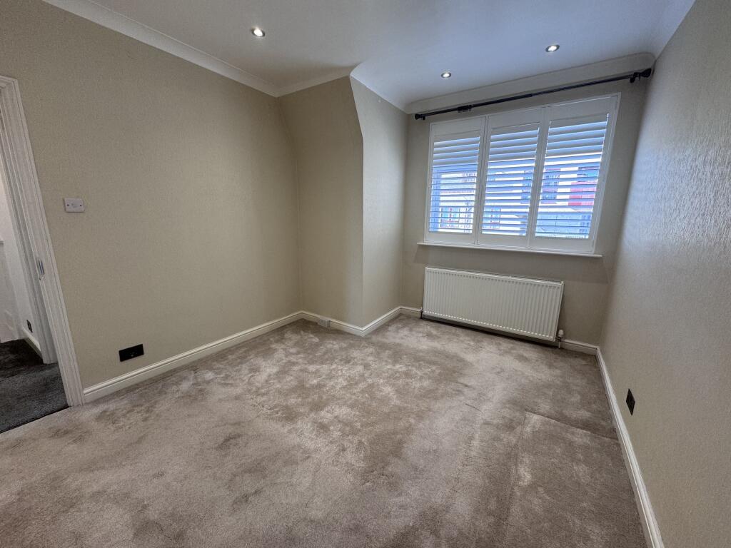 Bedroom 3 (1)