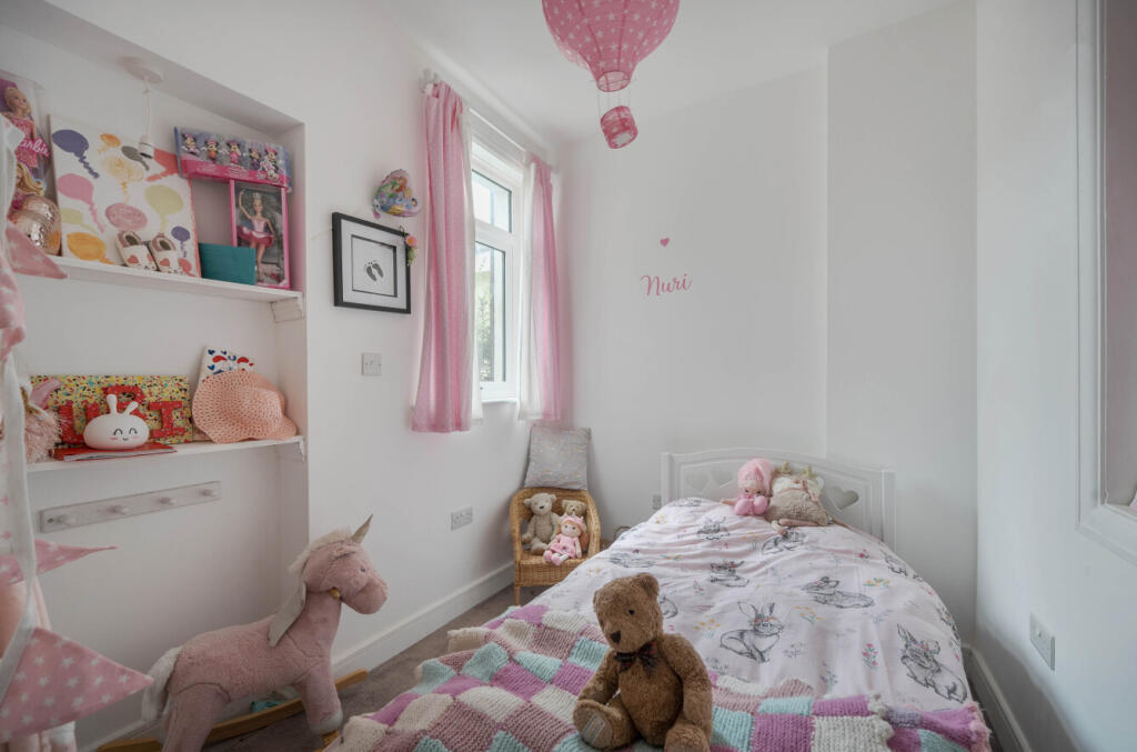 1294363-1-6835eb3...